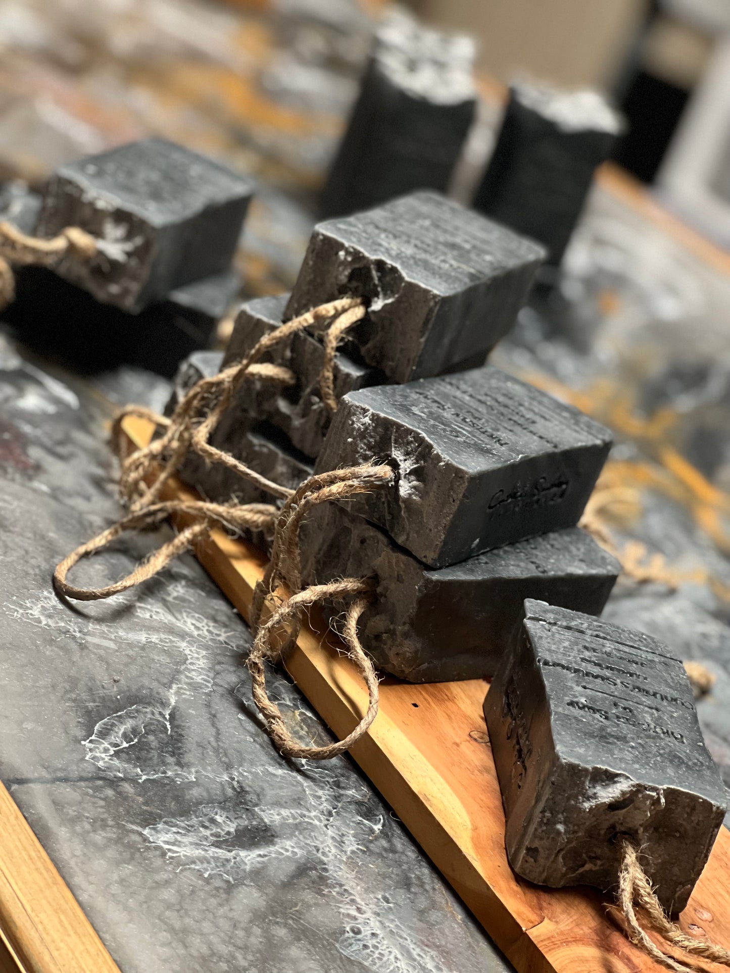 Lemongrass, Eucalyptus, Activated charcoal & Beer soap